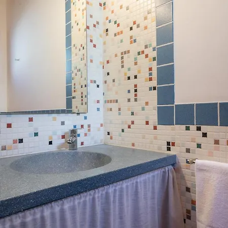 Moli 37 House - Port View Terrace *