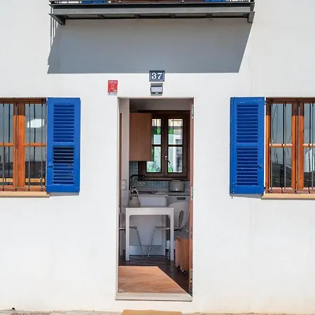 Moli 37 House - Port View Terrace